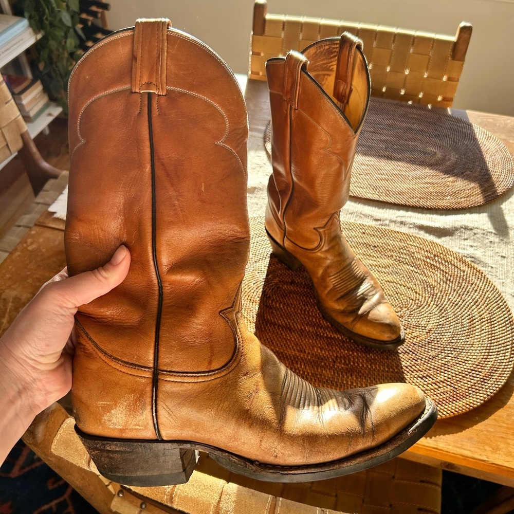 Vintage Tony Lama cowboy boots - Picture 2 of 4